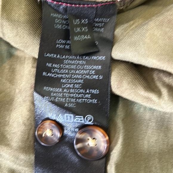 Anthropologie Pilcro Camo Leopard Floral Print Relaxed Button Down Shirt - XS - Picture 14 of 15